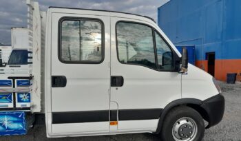 Iveco Daily 35S14 (2014) – Cabine Dupla/07 Lugares || Carroceria || completo