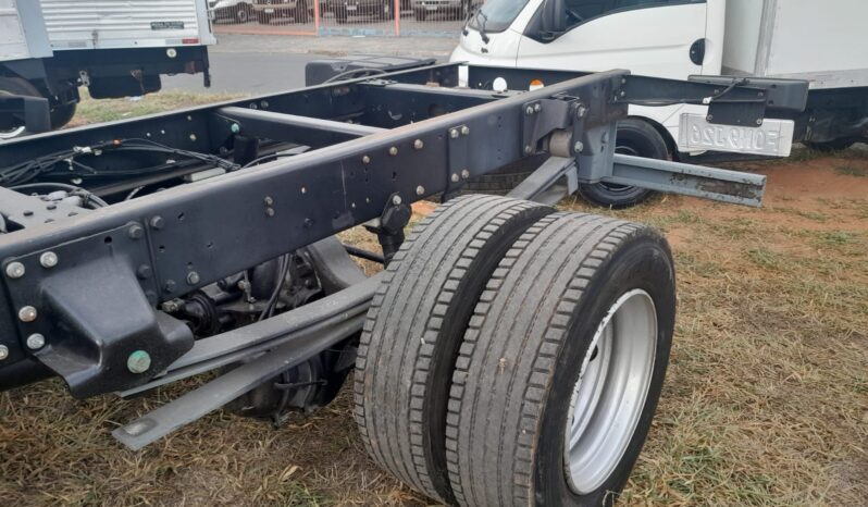 MB Accelo 815 C Chassis – (2014) completo