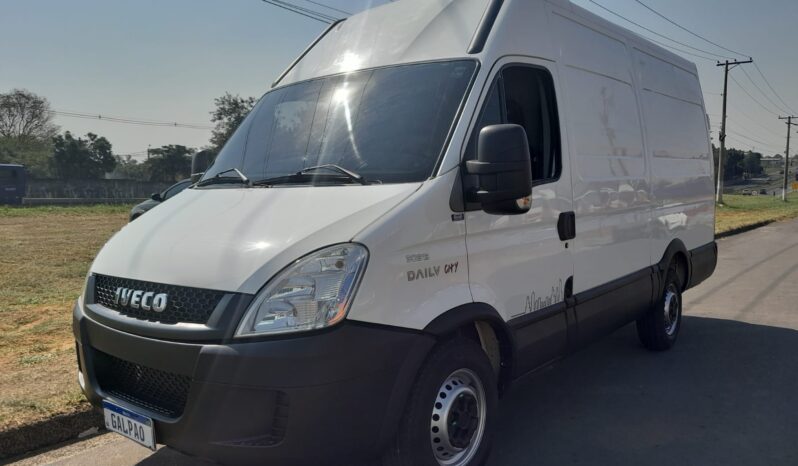 Iveco Daily City 30S13 Furgão – (2019) || COMPLETA || completo