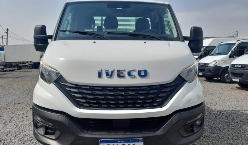 Iveco Daily 35.150 – (2022) HDCS || Carroceria de Madeira completo