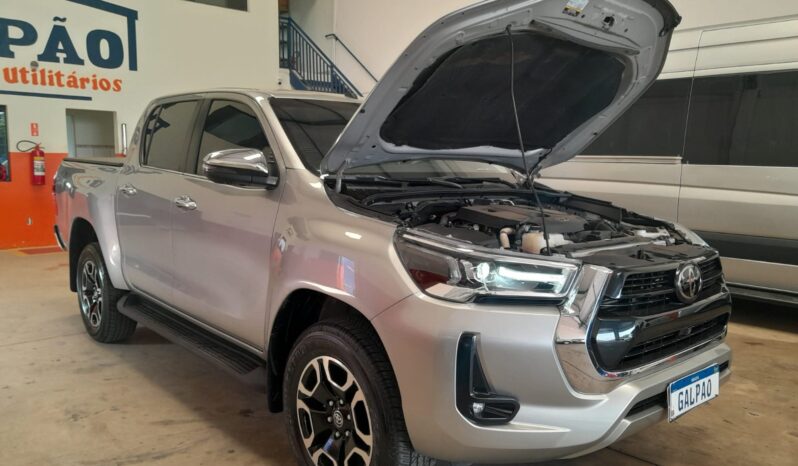 Hilux SRX CD 2.8 4X4 Turbo Diesel – (2023) completo