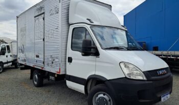 Iveco Daily 35S14 – (2018) || BAÚ CARGA SECA || completo