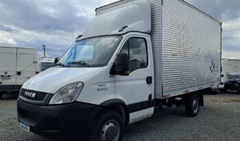 Iveco Daily 35S14 – (2018) || BAÚ CARGA SECA || completo