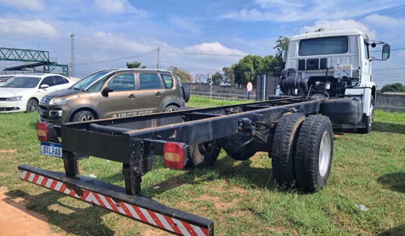 VW 13.180 WORKER – TOCO CHASSIS – (2001) completo