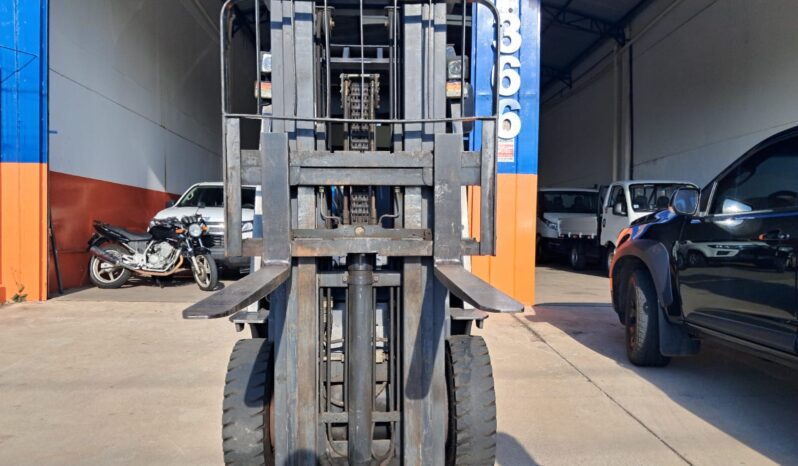 Empilhadeira CLX-25 – (2014) completo