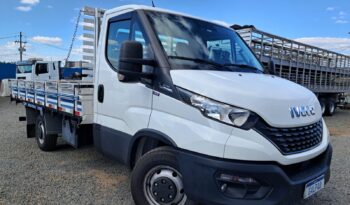 Iveco Daily 35.150 – (2022) HDCS || Carroceria de Madeira completo