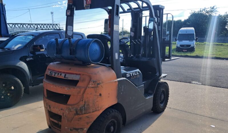 Empilhadeira CLX-25 – (2014) completo