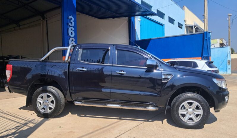 FORD RANGER XLT 2.5 FLEX 4X2 – (2016) completo