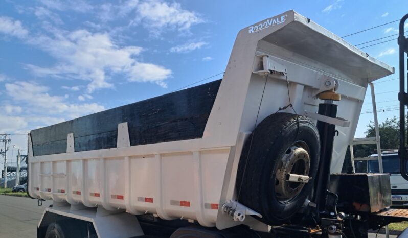 VW 24.320 CRM 8X2 Caçamba 15 M³ – (2012) completo