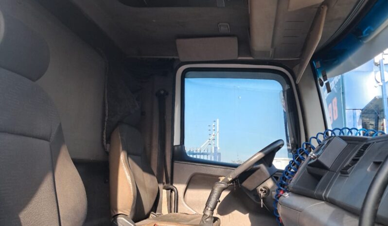 VW 24.280 CRM 6X2 – Basculante – (2012) completo