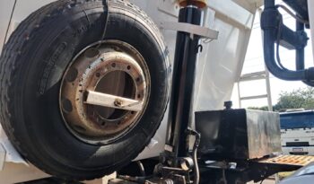 VW 24.320 CRM 8X2 Caçamba 15 M³ – (2012) completo