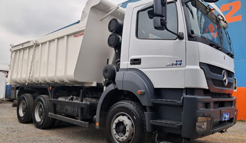 MB AXOR 3344 6X4 CAÇAMBA 16 M³ – (2018) completo