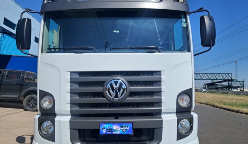 VW 24.260 CRM 6X2 – Baú Sider – (2023) completo