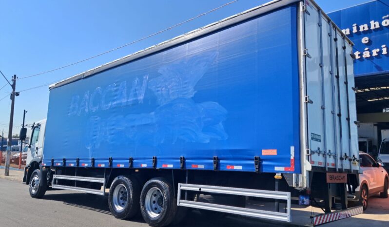 VW 24.260 CRM 6X2 – Baú Sider – (2023) completo