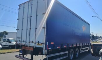 VW 24.260 CRM 6X2 – Baú Sider – (2023) completo