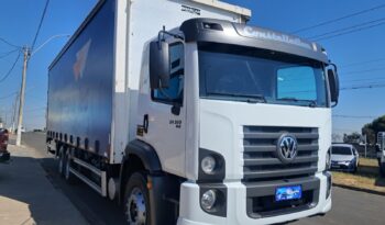 VW 24.260 CRM 6X2 – Baú Sider – (2023) completo