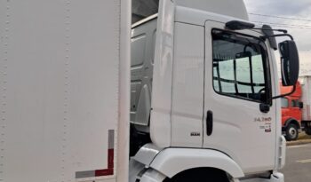 VW 24.280 6X2 CRM Prime Baú Carga Seca – (2021) completo