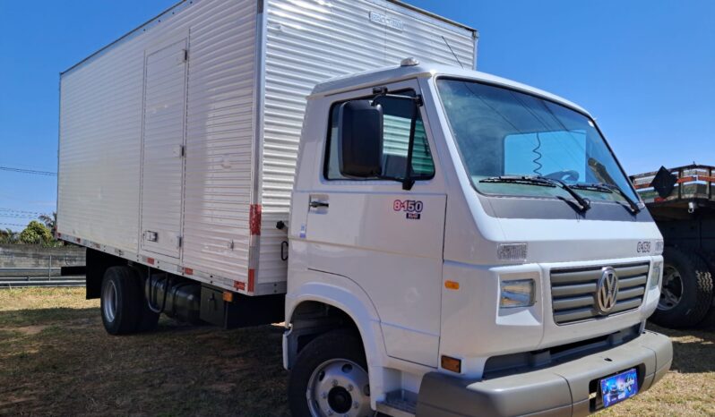 VW 8.150 Baú Carga Seca – (2002) completo