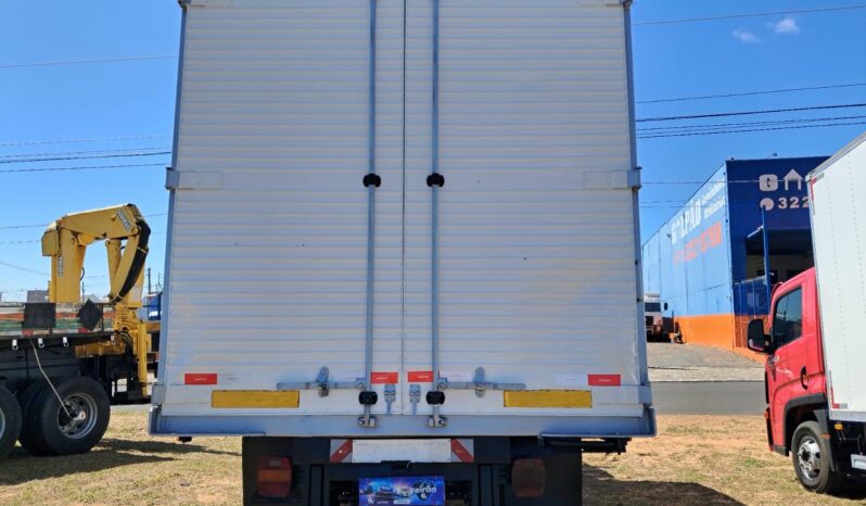 VW 8.150 Baú Carga Seca – (2002) completo