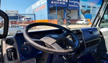 VW 8.150 Baú Carga Seca – (2002) completo