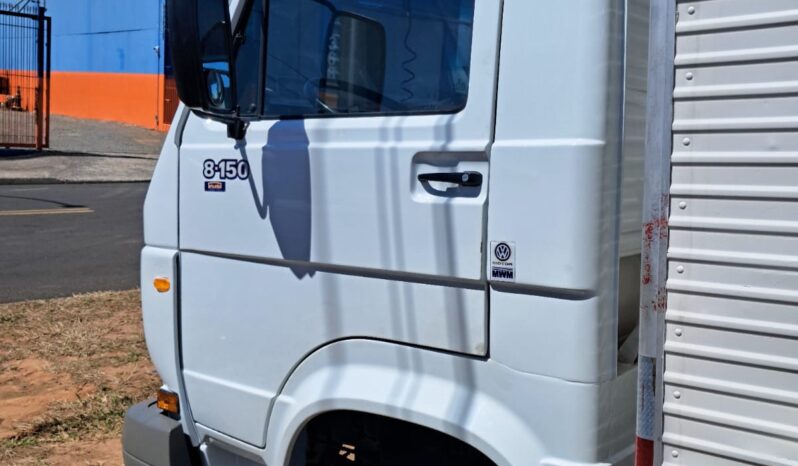 VW 8.150 Baú Carga Seca – (2002) completo