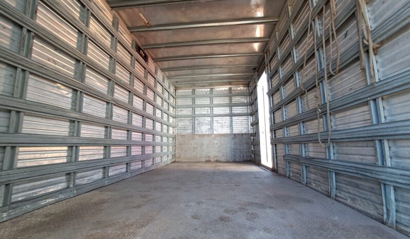 VW 8.150 Baú Carga Seca – (2002) completo