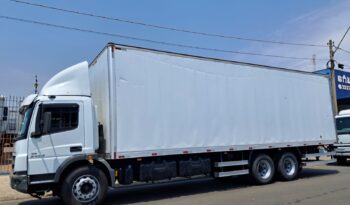 MB ATEGO 2426 6X2 Baú Carga Seca – (2019) completo