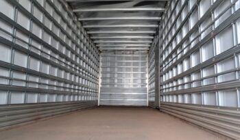 MB ATEGO 2426 6X2 Baú Carga Seca – (2019) completo