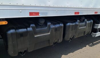 MB ATEGO 2426 6X2 Baú Carga Seca – (2019) completo