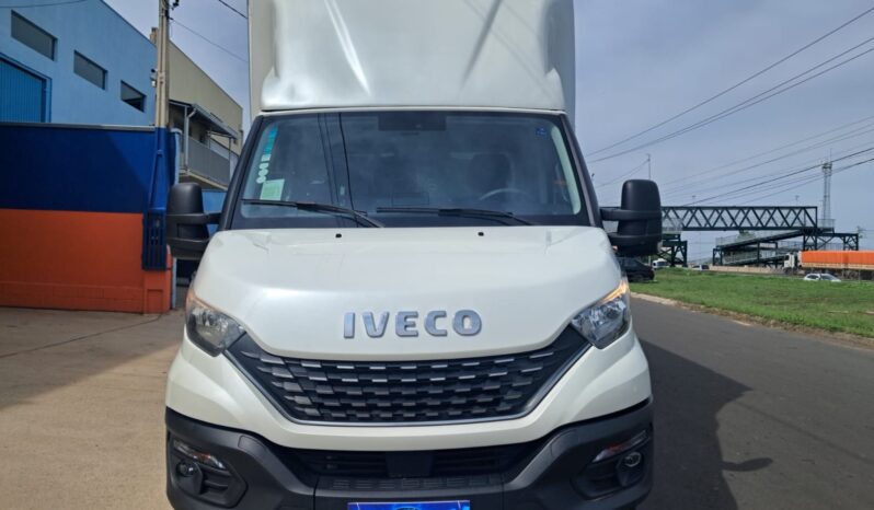Iveco Daily 35.150 Baú Carga Seca – (2022) completo
