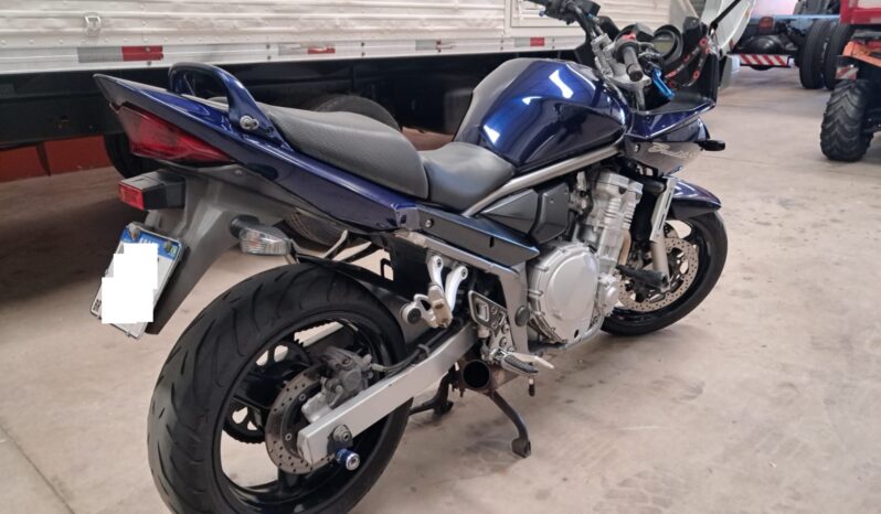 Suzuki Bandit 650S – (2010) completo