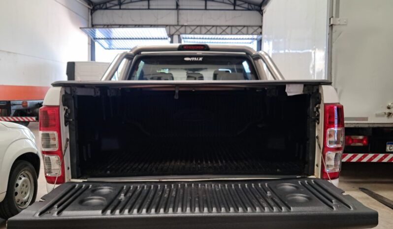 Ford Ranger XLT 4X2 CD 2.5 Flex – (2015) completo