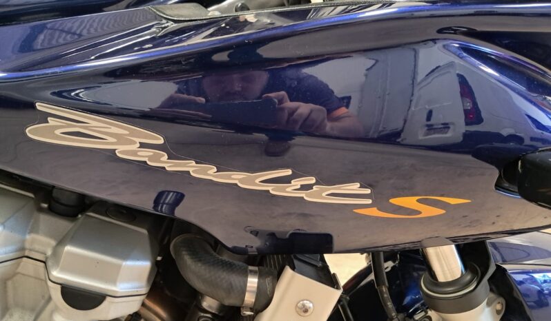 Suzuki Bandit 650S – (2010) completo