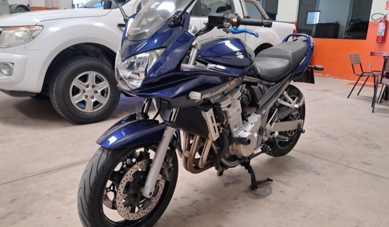 Suzuki Bandit 650S – (2010) completo
