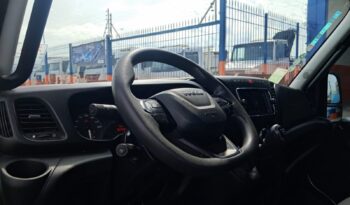 Iveco Daily 35.150 Baú Carga Seca – (2022) completo