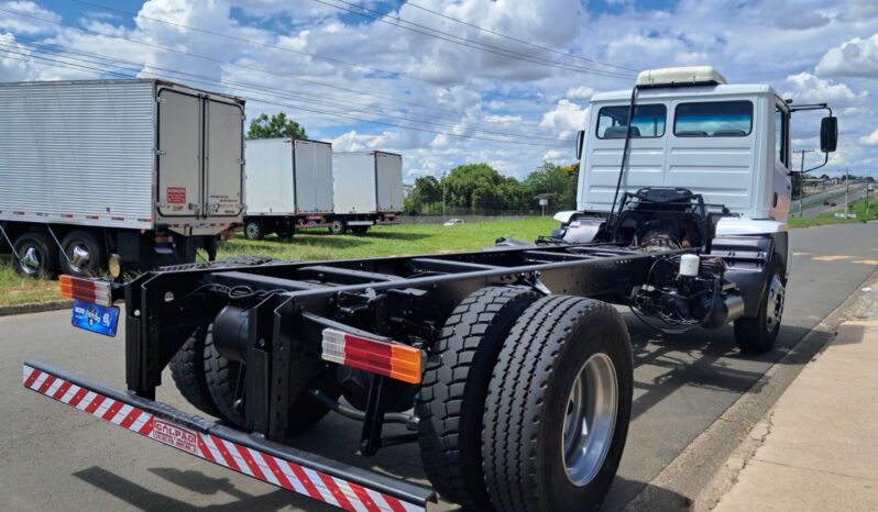 M.Benz 1718 Top Brike 4X2 TOCO CHASSIS – (2011) completo