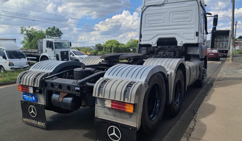M.Benz AXOR 2544 LS 6X2 C.Leito – (2016) completo