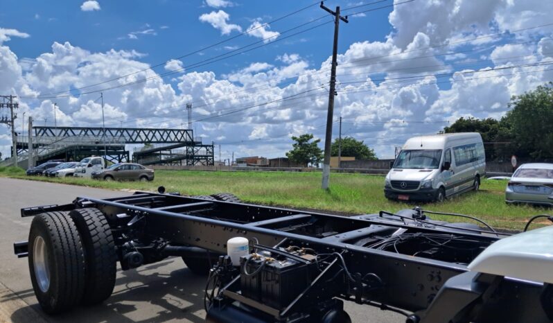 M.Benz 1718 Top Brike 4X2 TOCO CHASSIS – (2011) completo