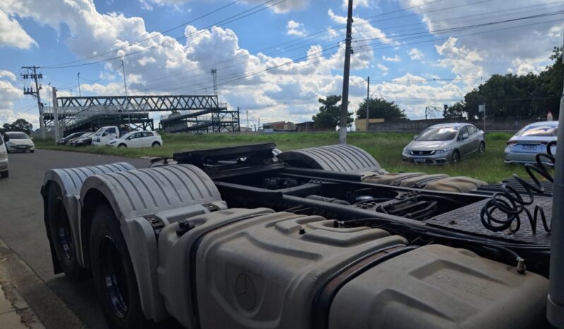 M.Benz AXOR 2544 LS 6X2 C.Leito – (2016) completo