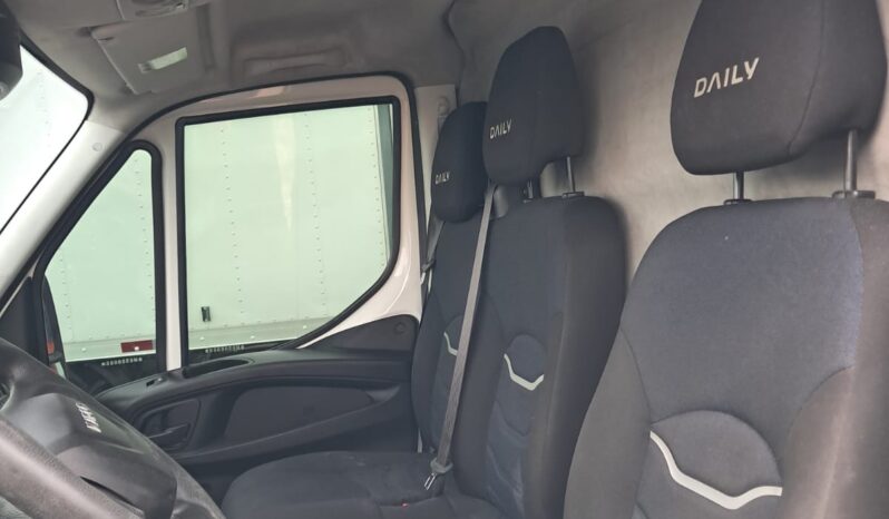 IVECO Daily 30-130 Gran Furgone 4X2 – (2022) completo