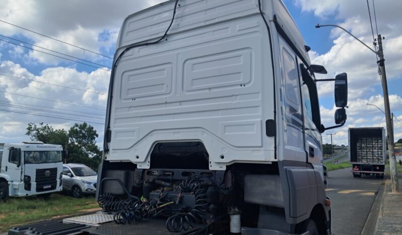 M.Benz AXOR 2544 LS 6X2 C.Leito – (2016) completo