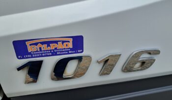 MB Accelo 1016 4X2 CE Baú Carga Seca VUC – (2021) completo