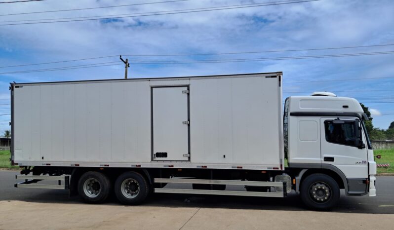 MB Atego 2430 6X2 Cabine Leito – Baú C.Seca – (2021) completo