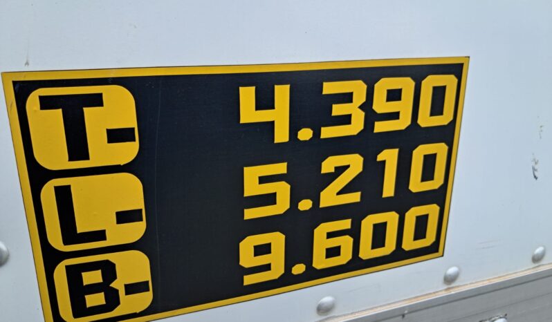 MB Accelo 1016 4X2 CE Baú Carga Seca VUC – (2021) completo