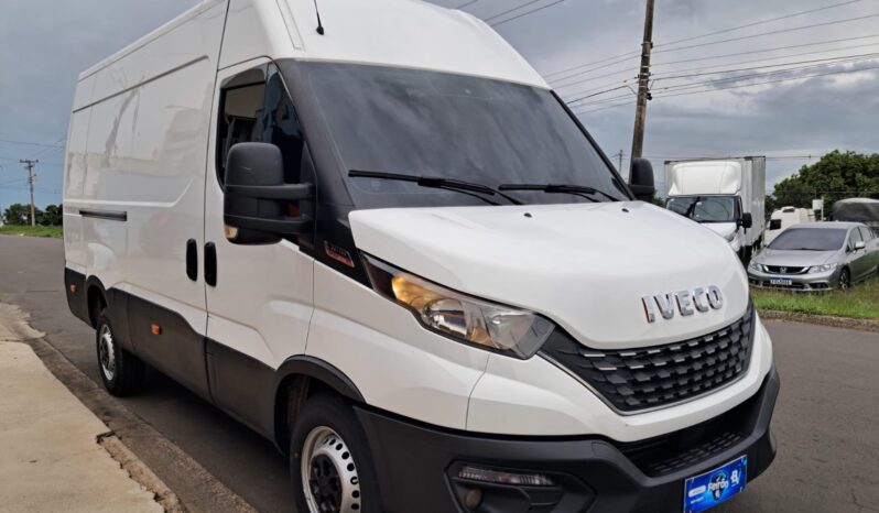IVECO Daily 30-130 Gran Furgone 4X2 – (2022) completo