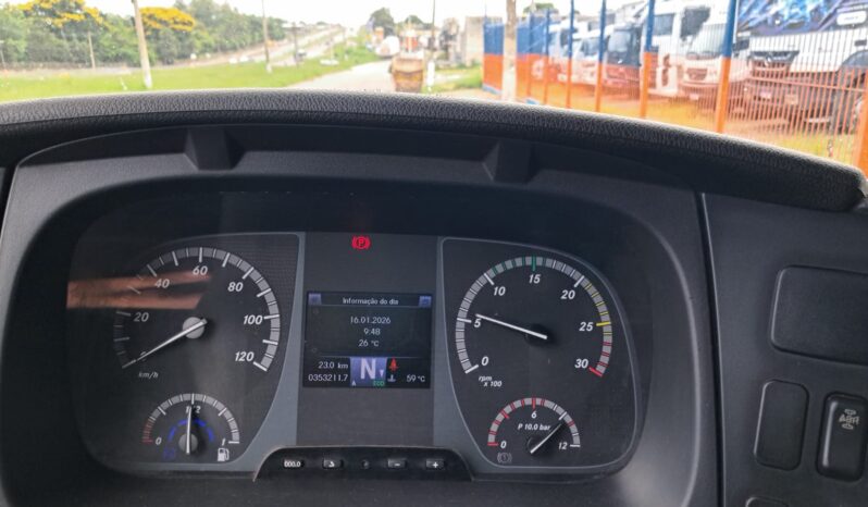 MB Atego 2430 6X2 Cabine Leito – Baú C.Seca – (2021) completo