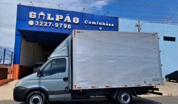 Iveco Daily 35S14 Baú Carga Seca – (2015) completo