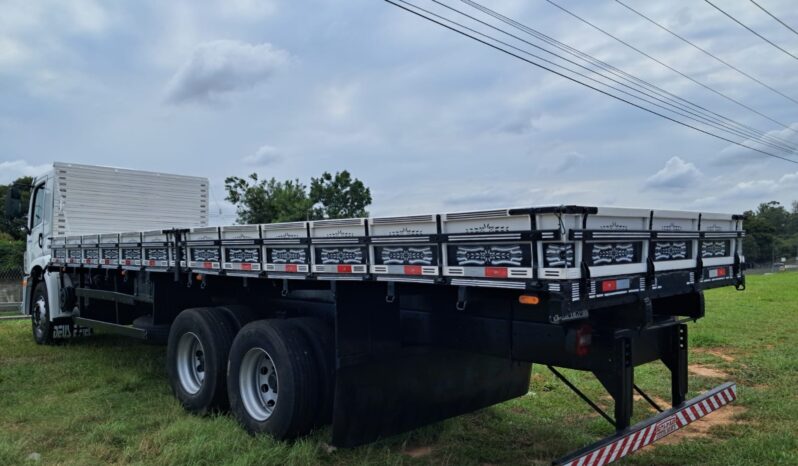 VW 24.250 6X2 CRM Carroceria – (2010) completo