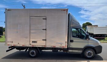 Iveco Daily 35S14 Baú Carga Seca – (2015) completo