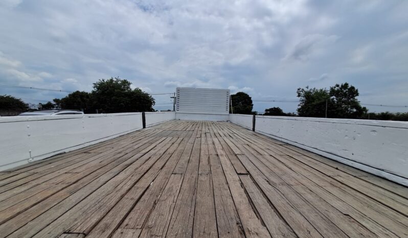 VW 24.250 6X2 CRM Carroceria – (2010) completo